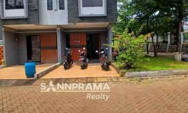 Rumah Hook 2 Lantai dalam Cluster Pengasinan, Depok - ImelKo