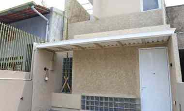 Dijual Rumah Baru Gaya Modern Tropical di Cisaranten Kulon Arcamanik