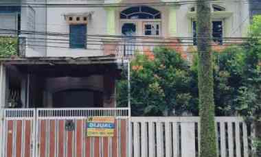 dijual rumah perum bukit cimanggu city