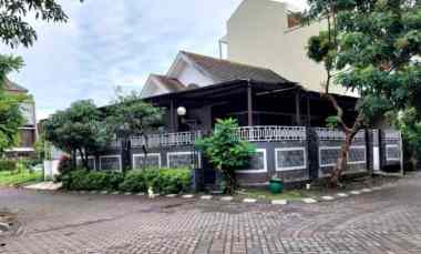 dijual rumah perum elit permata jingga