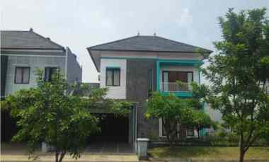 dijual rumah perum harapan indah