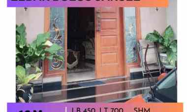 dijual rumah perum karinda