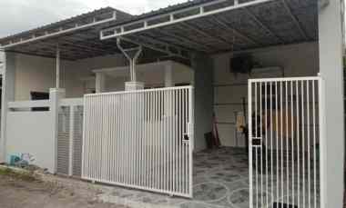 Rumah Tingkat 10x11 Full Renovasi dekat Pondok Candra Waru Sidoarjo