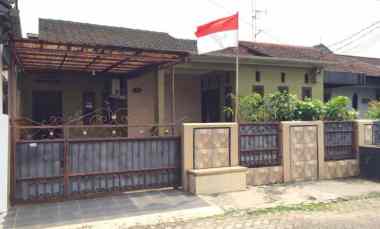 dijual rumah perumahan bukit nusa indah