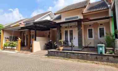 Rumah Dijual di Perumahan Cengger Ayam Suhat