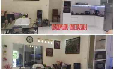 dijual rumah perumahan citra gran cibubur