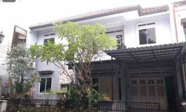 dijual rumah perumahan citra grand