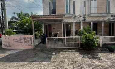 Rumah Dijual di Perumahan De Naila Residence Menganti Gresik