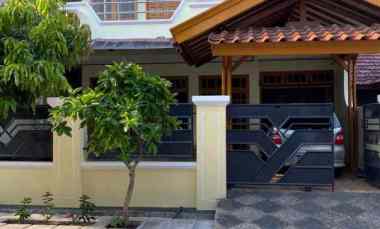 dijual rumah perumahan eramas 2000