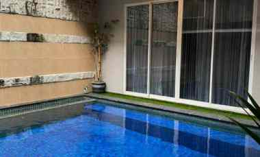 Private Pool Rumah Forest Mansion dekat Citraland, Pakuwon Mall, WBM