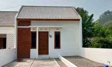 Rumah Asri dekat Candi Prambanan, View Alam yang Menenangkan