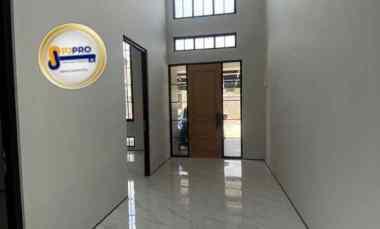 Dijual/Disewa Rumah Siaphuni Minimalis di Perumahan Grand Duta City