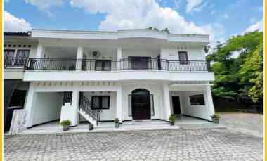 dijual rumah perumahan griya tirta