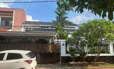 Dijual Cepat Rumah di Jatiwaringin Asri Pondok Gede Bekasi