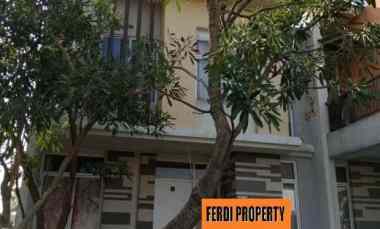 Rumah Minimalis 2 Lantai Rapi Siap Huni Legenda Wisata Cibubur