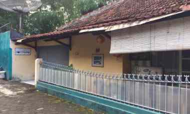dijual rumah perumahan lempongsari