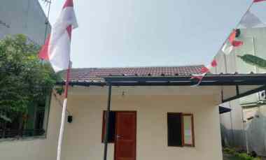dijual rumah perumahan mega regency jl