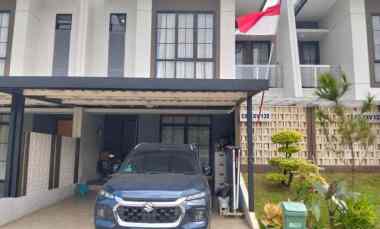 Rumah Minimalis 2 Lantai Semi Furnished Perumahan Metland Transyogie