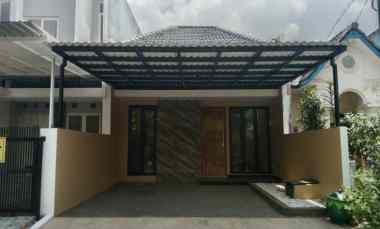 dijual rumah perumahan puri safira menganti gresik