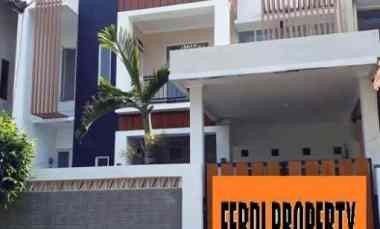 dijual rumah perumahan raffles hills