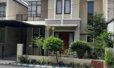dijual rumah perumahan sakura residence