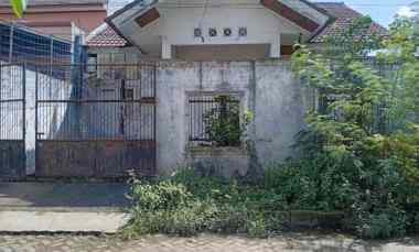 Rumah dekat Sport Club di Perumahan Taman Kota, Bekasi Timur