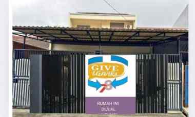 Rumah Dijual di perumahan Taman Kota jl Daan Mogot Jakarta Barat