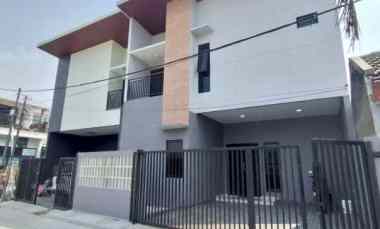 Dijual Cepat Rumah Baru dekat Summarecon di Taman Wisma Asri 1 Bekasi