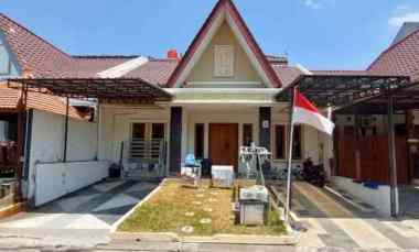 Rumah 2 Lantai di Tamansari Majapahit Pedurungan Semarang