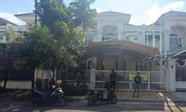 Rumah Dijual di perumahan the royal residence kel. ujung menteng kec. cakung kota jakarta timur