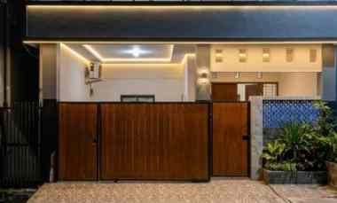 Dijual Cepat Rumah dekat Summarecon di Villa Indah Permai Bekasi Utara