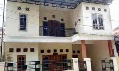 Rumah 2 Tingkat di Perumahan Wilis Indah, Depan Lapangan, Siap Huni