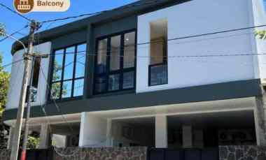 Dijual Rumah Kost Aktif 2 Lantai 15 KT Perumahan di Wiyung