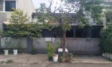 Rumah Second Strategis di Pusat Kota Depok Daerah Perumnas Depok 1