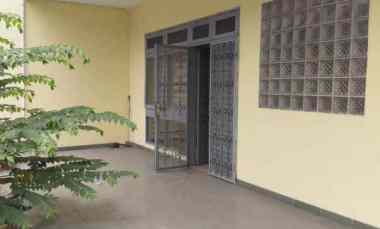 Dijual Rumah LT 220 m2 di Petamburan, Tanah Abang, Jakarta Pusat
