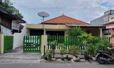 dijual rumah petemon