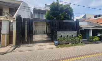 Jual Rumah Berperabotan Siap Huni di Petemon Sidomulyo, Surabaya