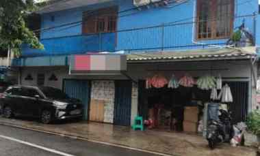 Rumah Usaha Prospek Cuan Bagus di Pinggir Jalan di Petukangan Utara