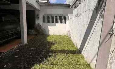 Dijual Rumah Petukangan Utara Halaman Belakang Luas Nyaman