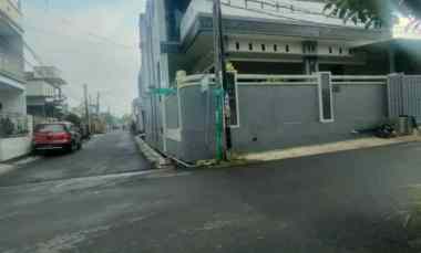 Dijual Rumah Besar Mewah 2,5 Lantai di Komplek Pharmindo Cibeureum