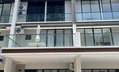 Rumah Dijual di PIK2