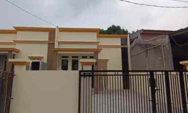 dijual rumah pinang tangerang