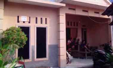 dijual rumah pingir jalan setrategis