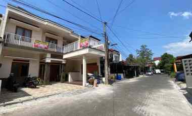 dijual rumah pinus regency bandung