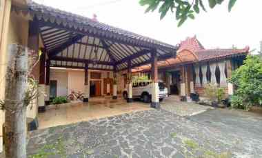 Rumah Besar, Tanah Luas di Bawah Harga Pasar di Pleret Bantul