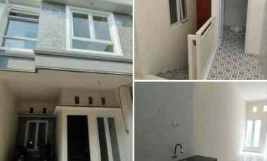 dijual rumah ploso timur