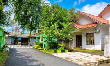 dijual rumah pondok bambu
