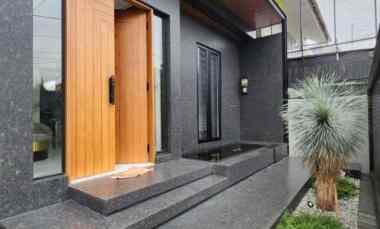 dijual rumah pondok indah