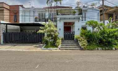 dijual rumah pondok indah