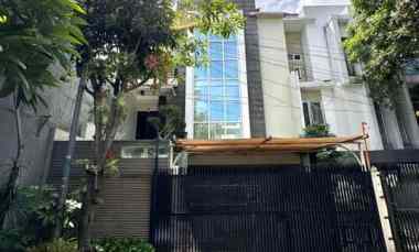 dijual rumah pondok indah